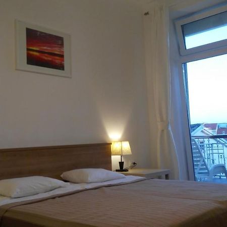 Apartmani Lela 塞尔瑟 外观 照片