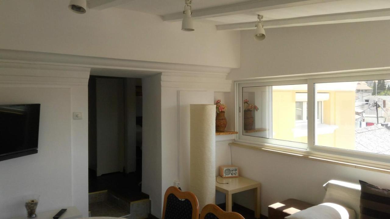Apartmani Lela 塞尔瑟 外观 照片