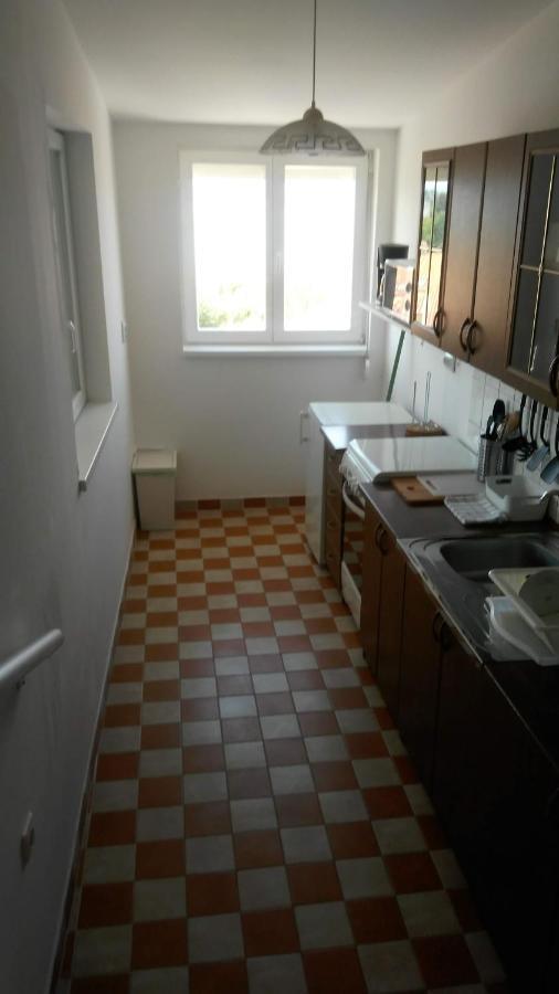 Apartmani Lela 塞尔瑟 外观 照片